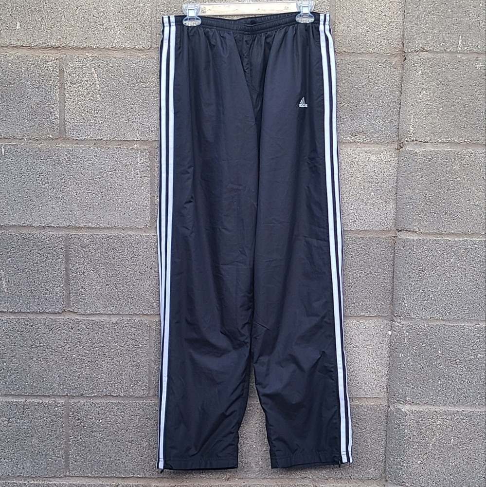 Vintage unisex adidas classic black with 3 white stripes windpants